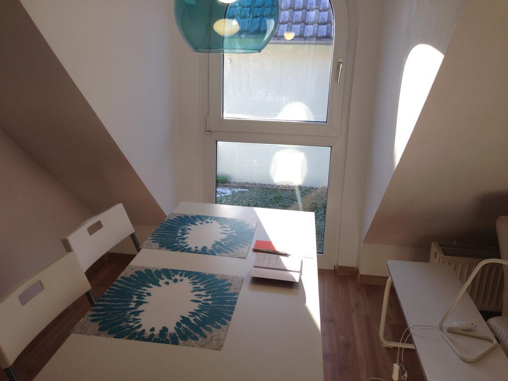 Studio Ochsenfurt Mit Sonnigem Balkon Exteriör bild